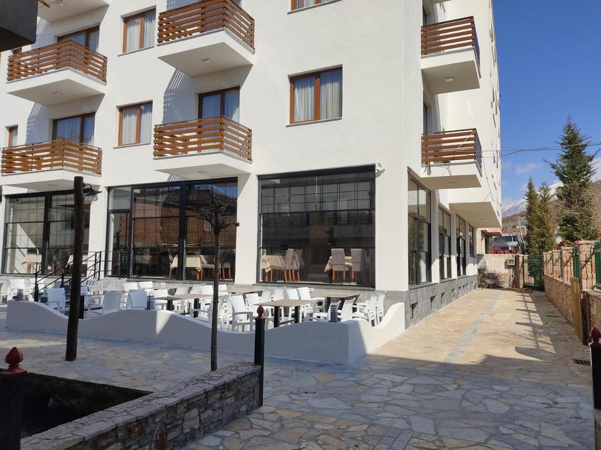 Grand Pogradec