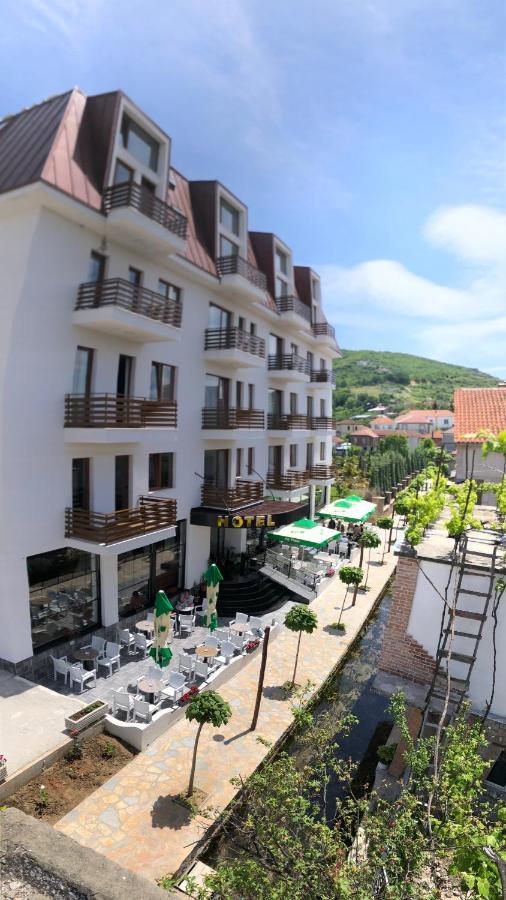 Grand Pogradec 5* Tushemisht