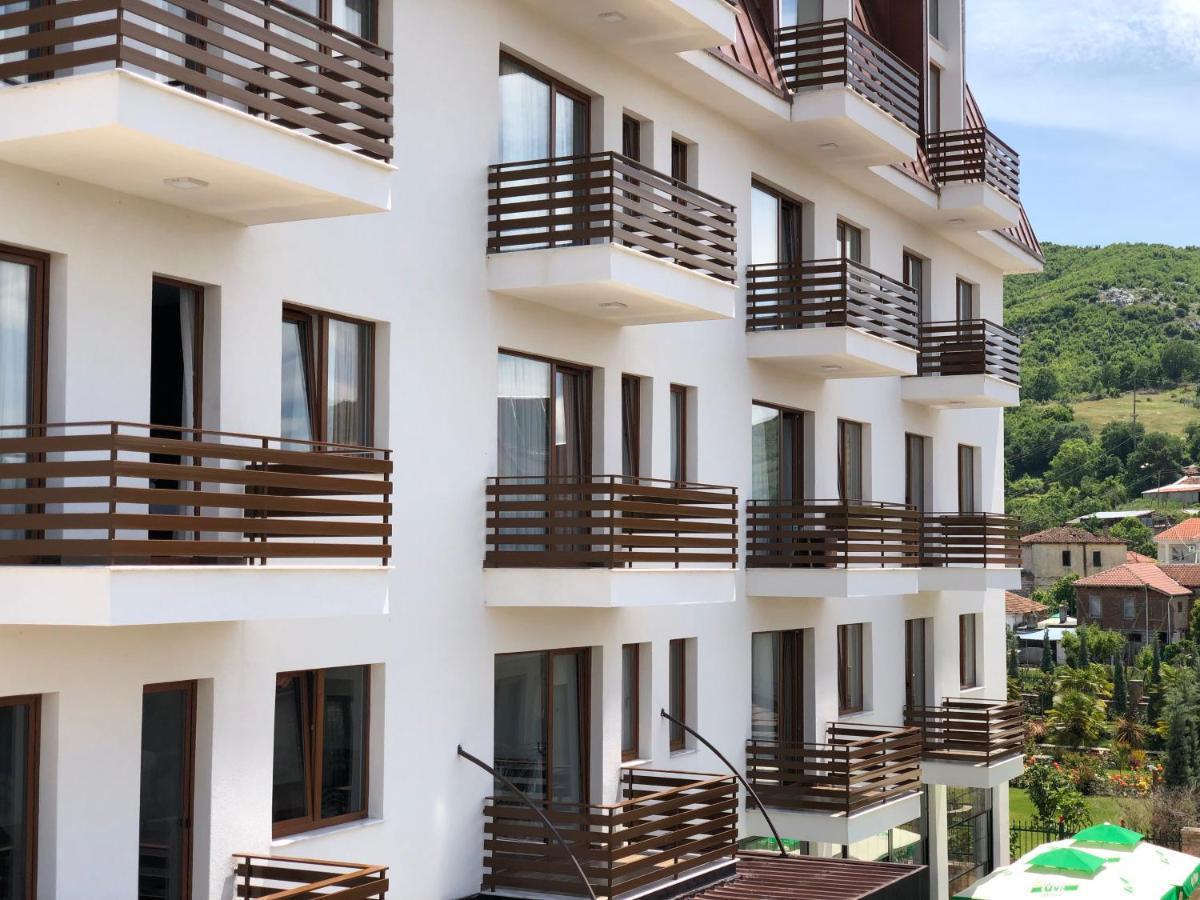 Hotel Grand Pogradec 5*