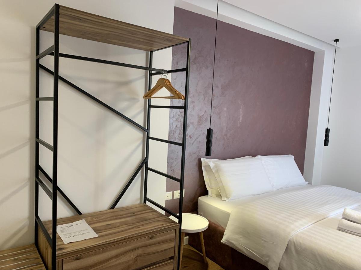 Grand Pogradec Hotel