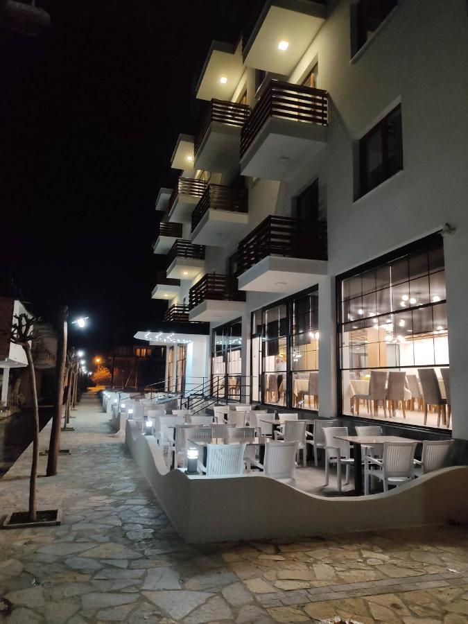 Hotel Grand Pogradec 5*