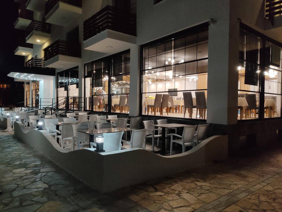 Grand Pogradec Hotel